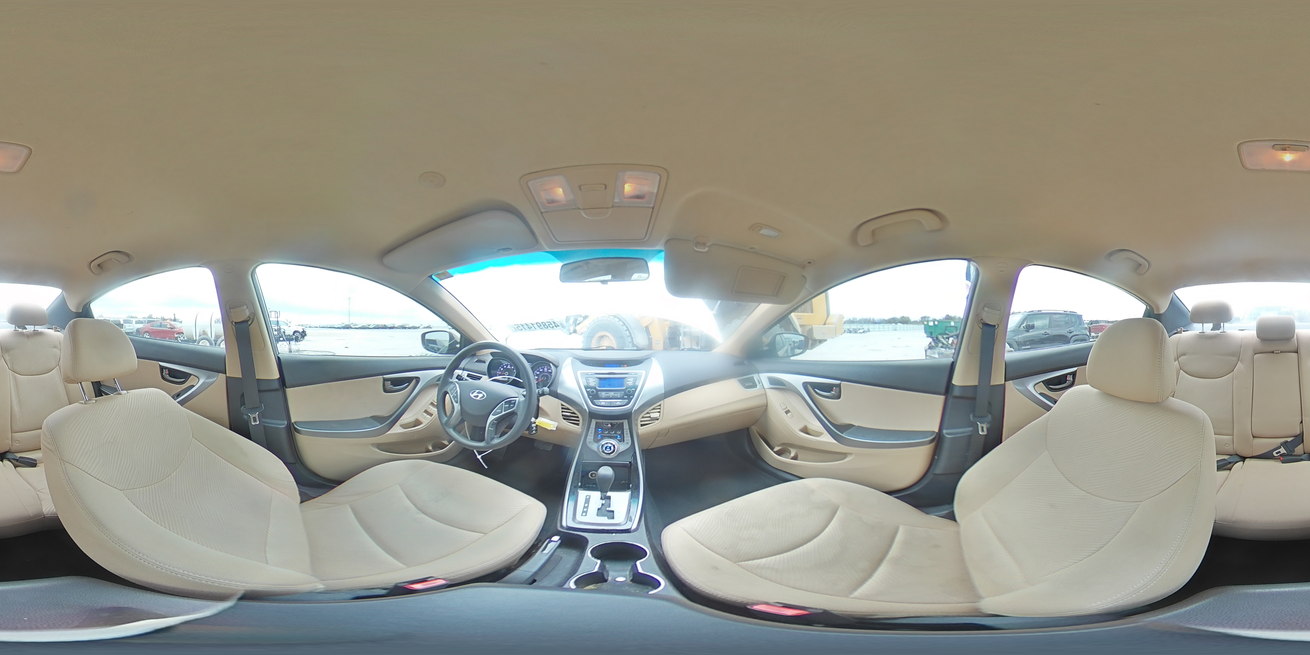 2013 Hyundai Elantra - Image 15