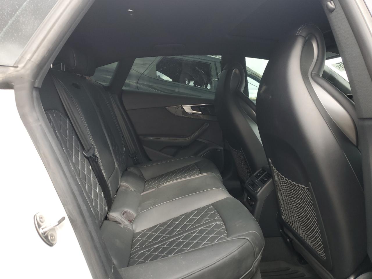 2022 Audi RS5 - Image 10