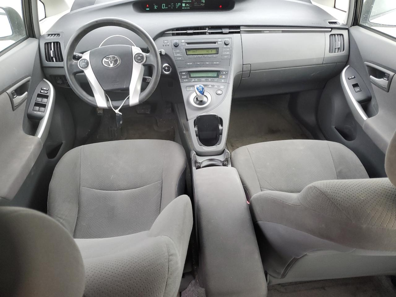 2011 Toyota Prius - Image 8