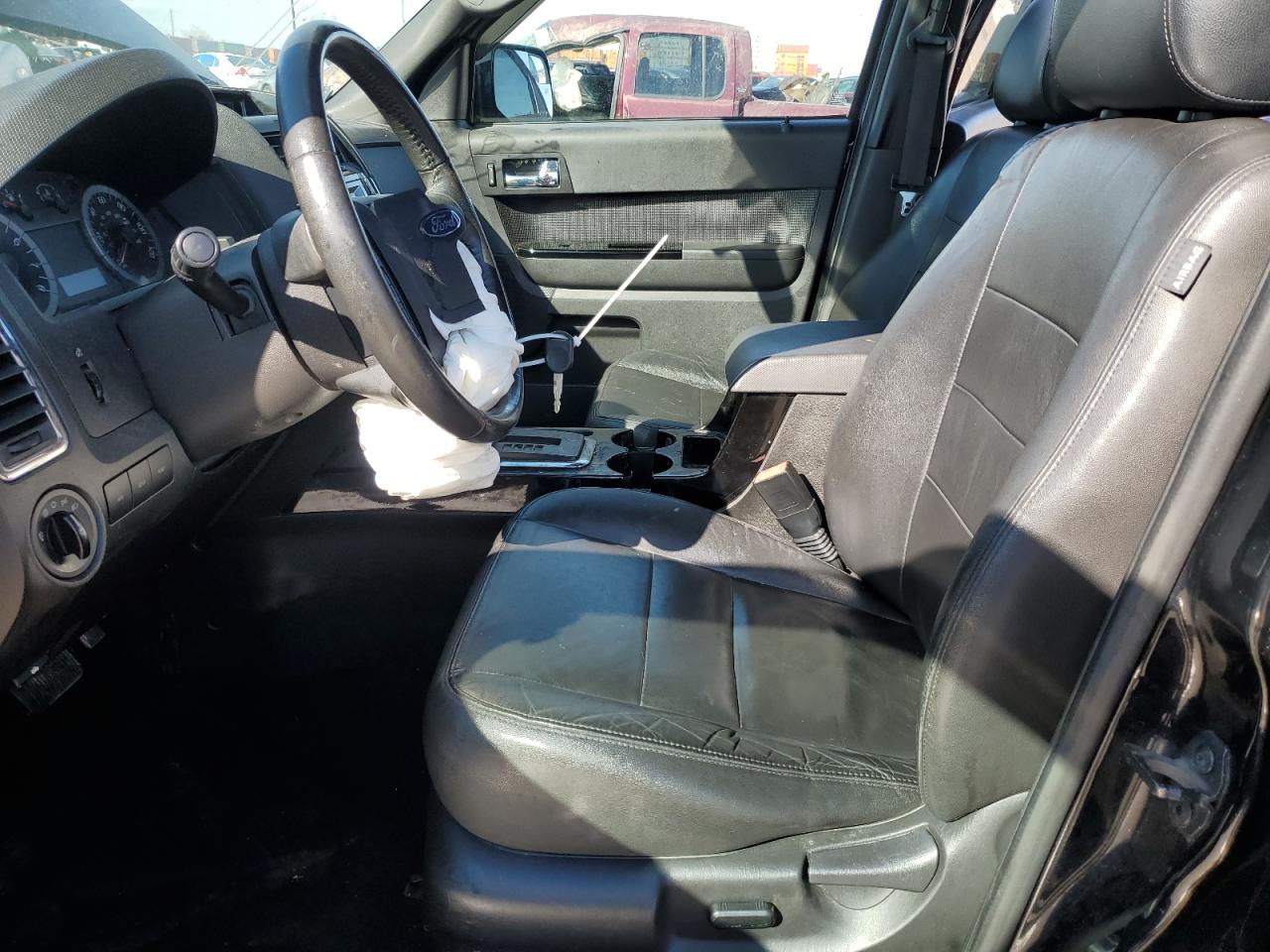 2010 Ford Escape - Image 7