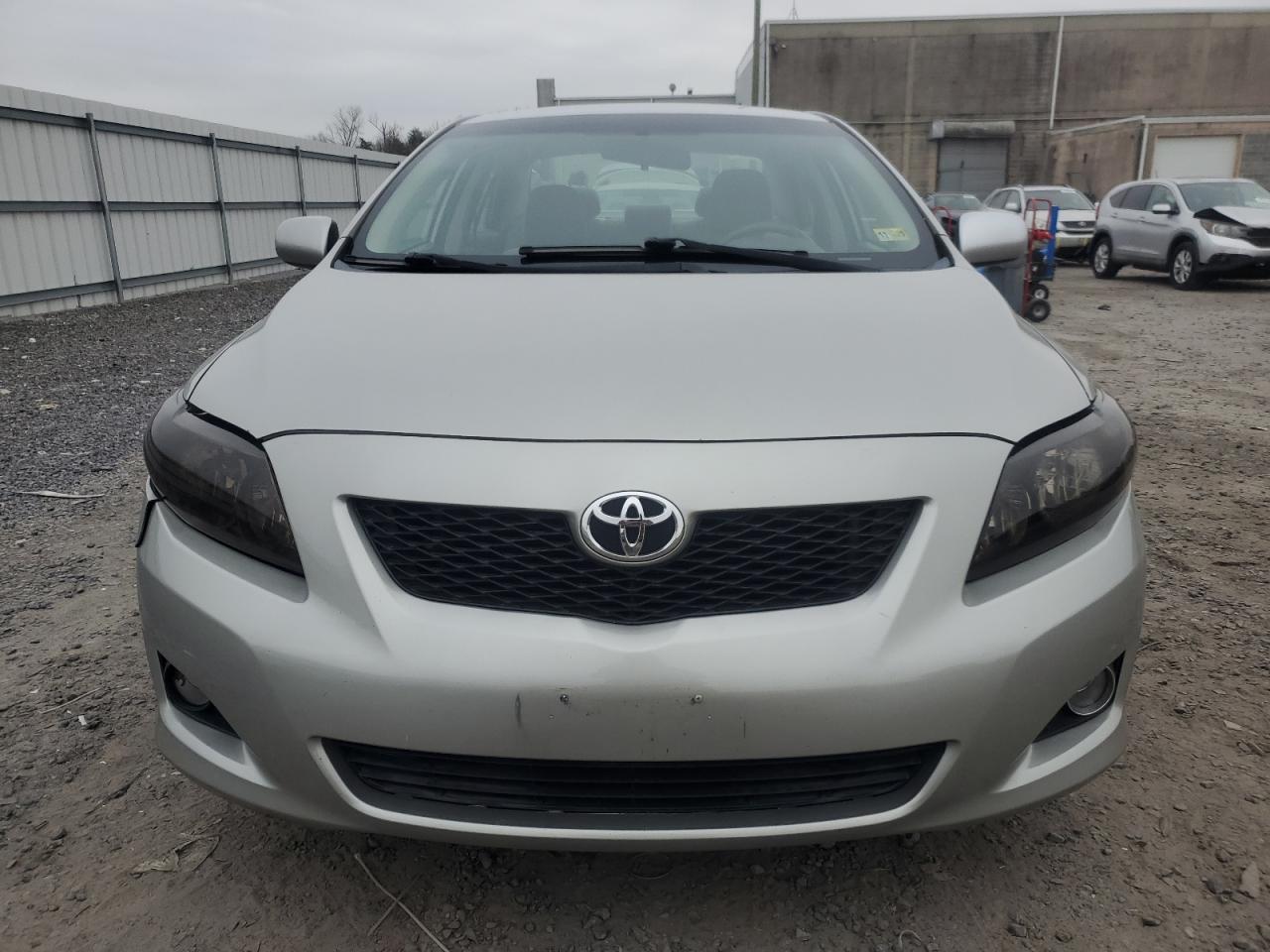 2009 Toyota Corolla - Image 5