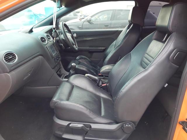 2005 FORD FOCUS ST-2 