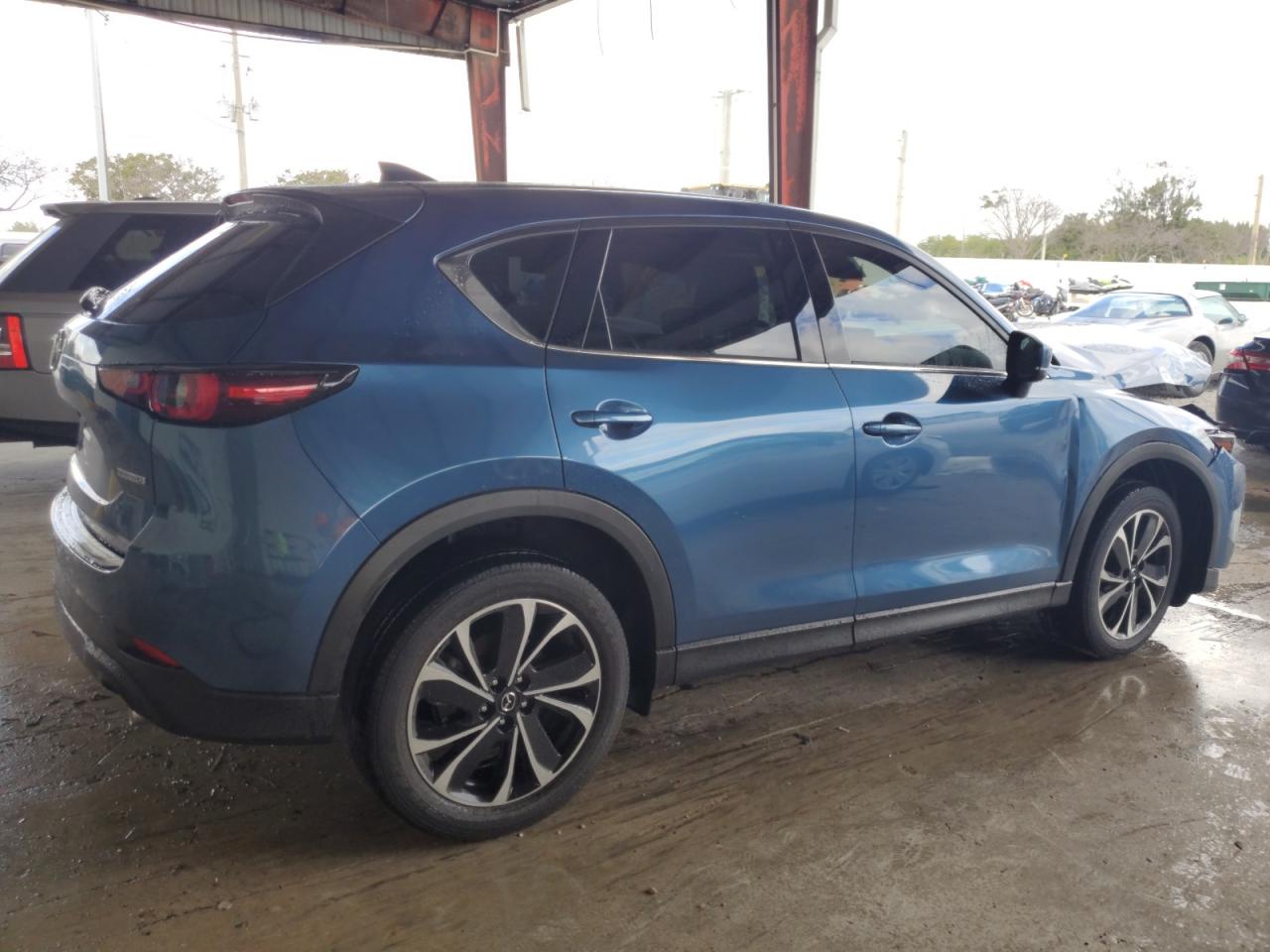 2023 Mazda CX-5 - Image 3