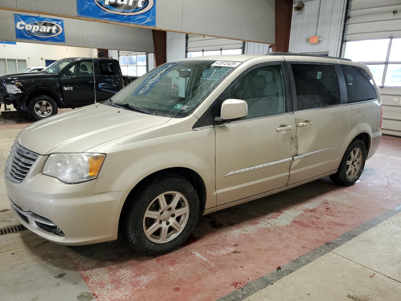 2013 Chrysler Town & Country - Image 1