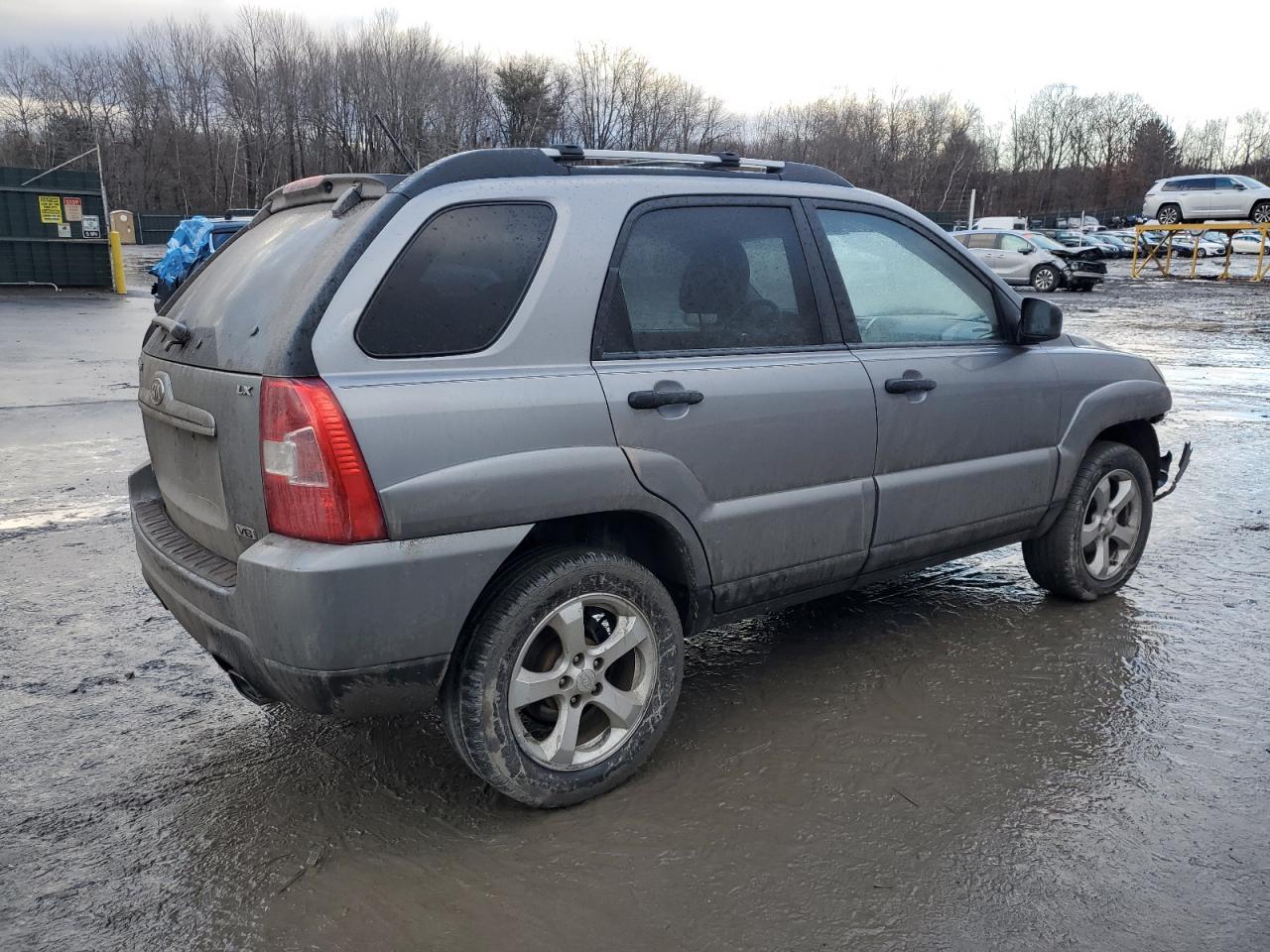 2009 Kia Sportage - Image 3