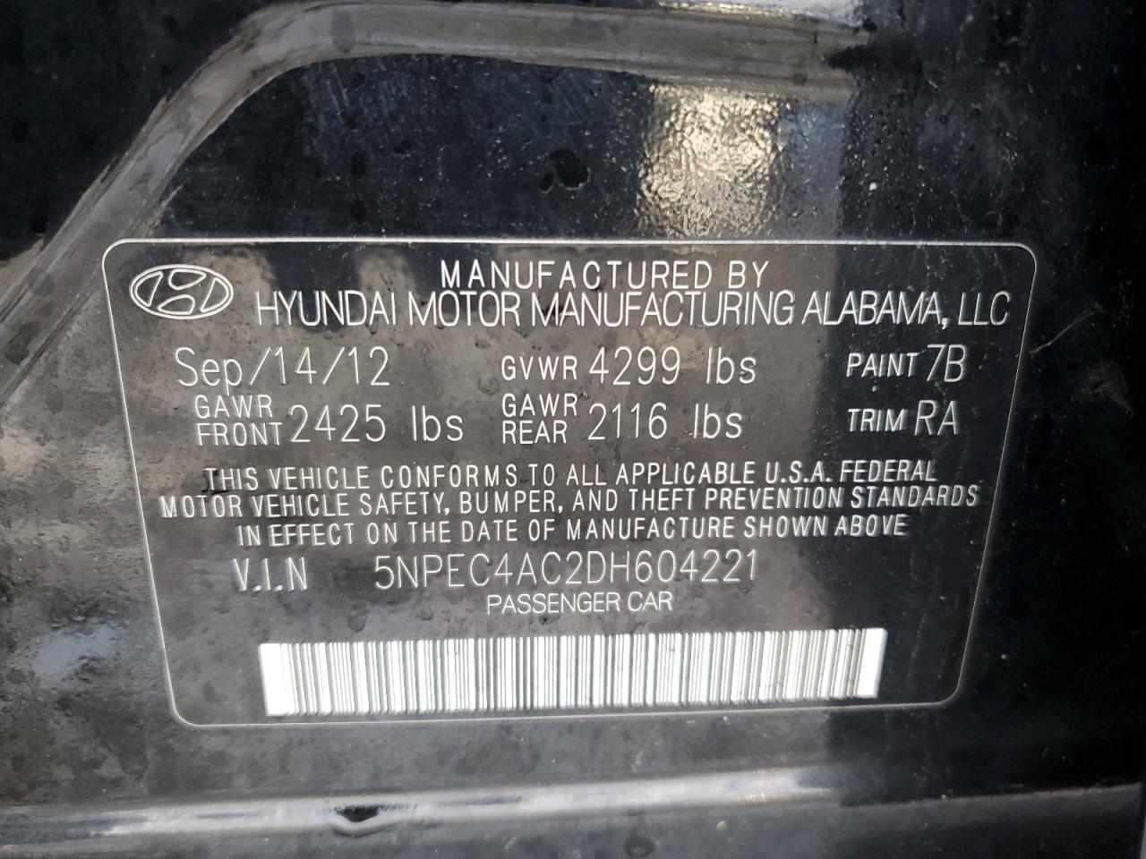 2013 Hyundai Sonata - Image 13