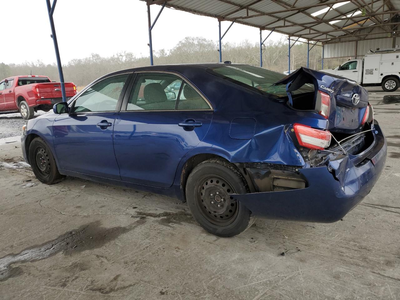 2011 Toyota Camry - Image 2