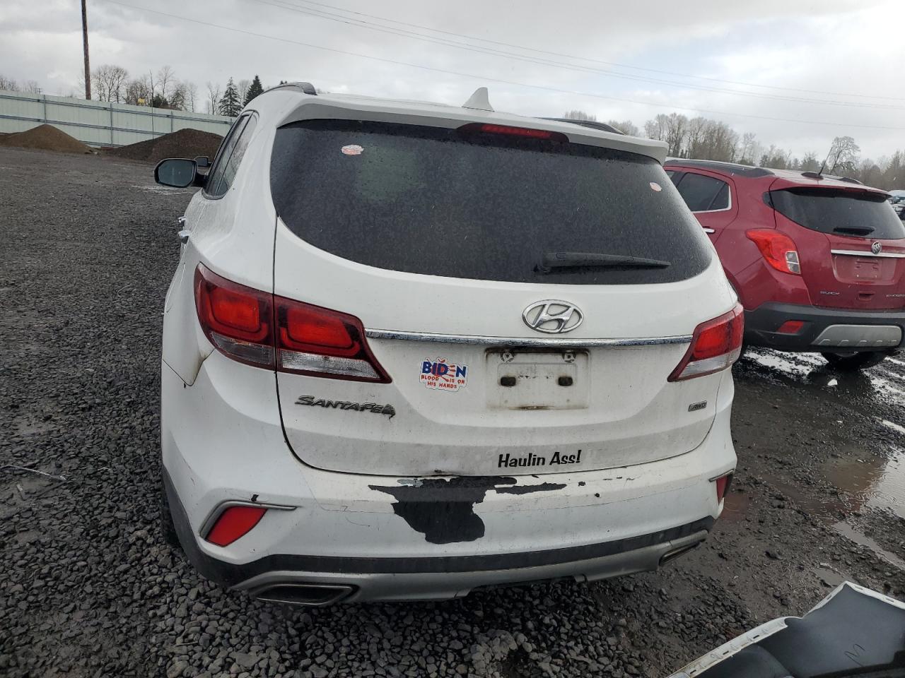 2017 Hyundai Santa Fe - Image 6