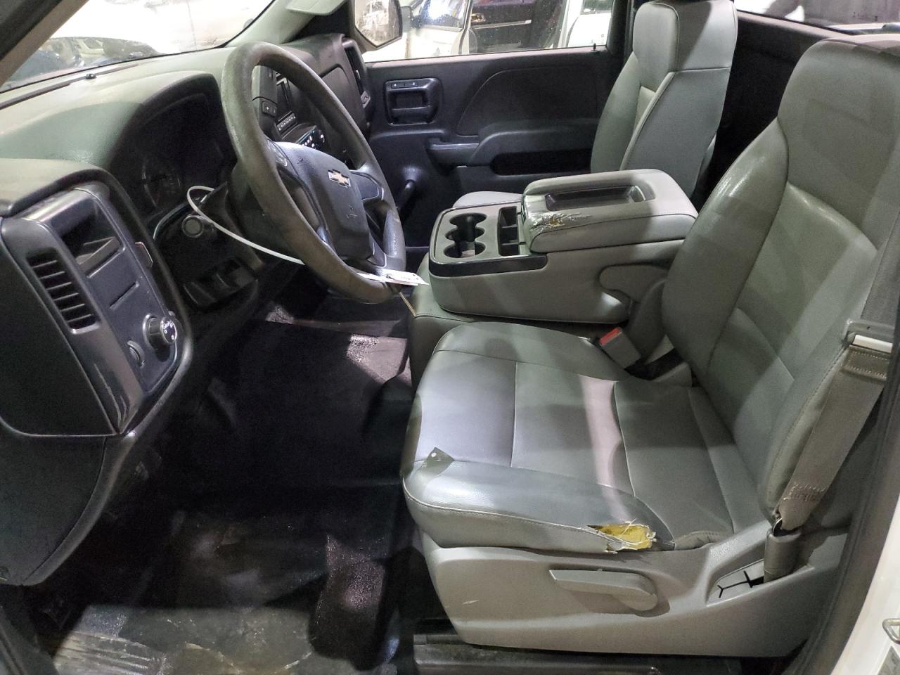 2015 Chevrolet Silverado - Image 7