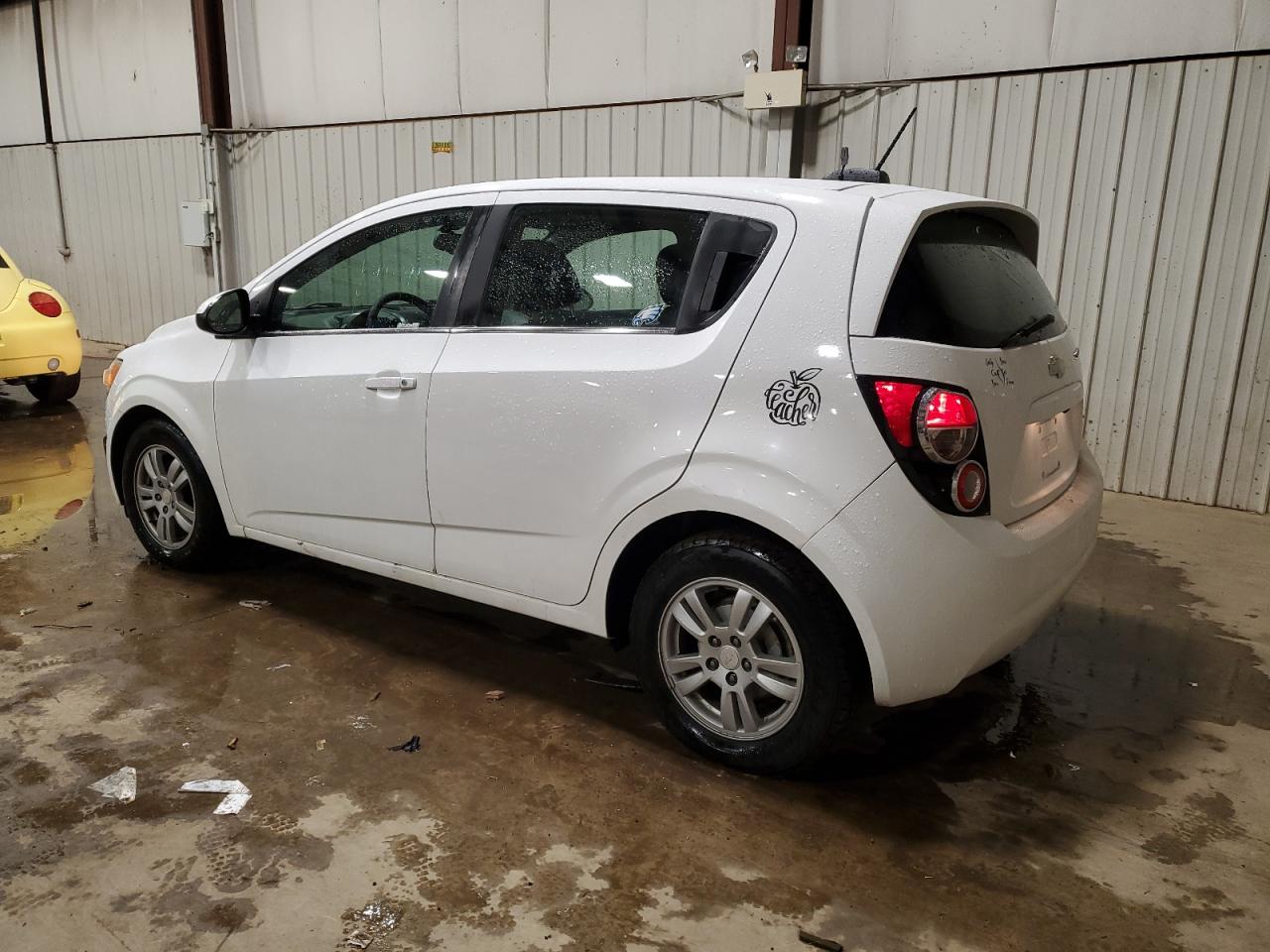 2016 Chevrolet Sonic - Image 2