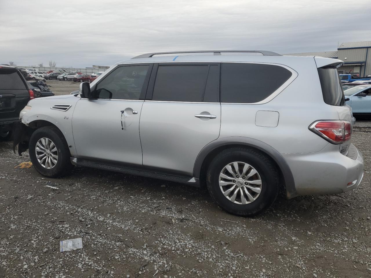 2018 Nissan Armada - Image 2