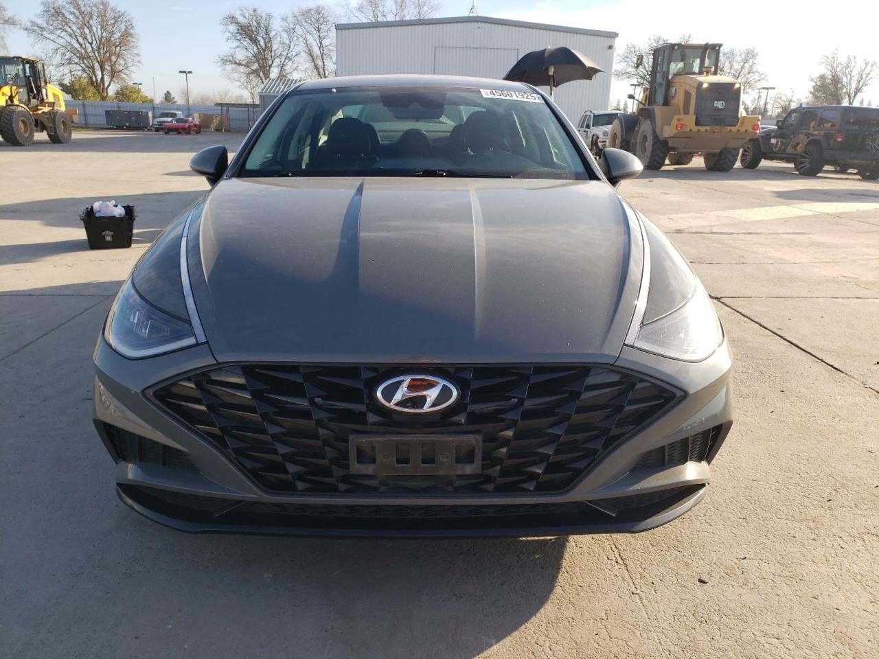 2021 Hyundai Sonata - Image 5