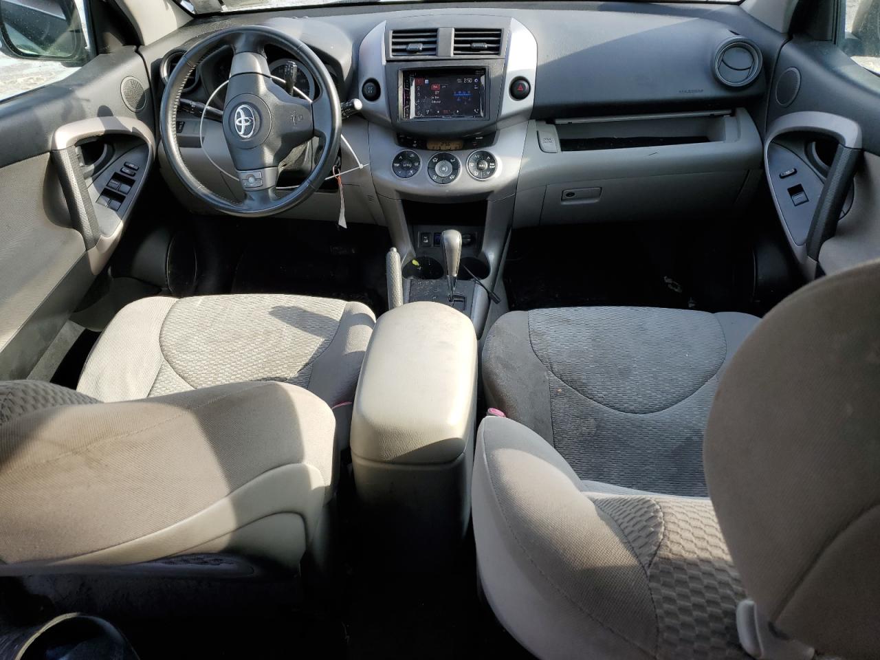 2007 Toyota RAV 4 - Image 8