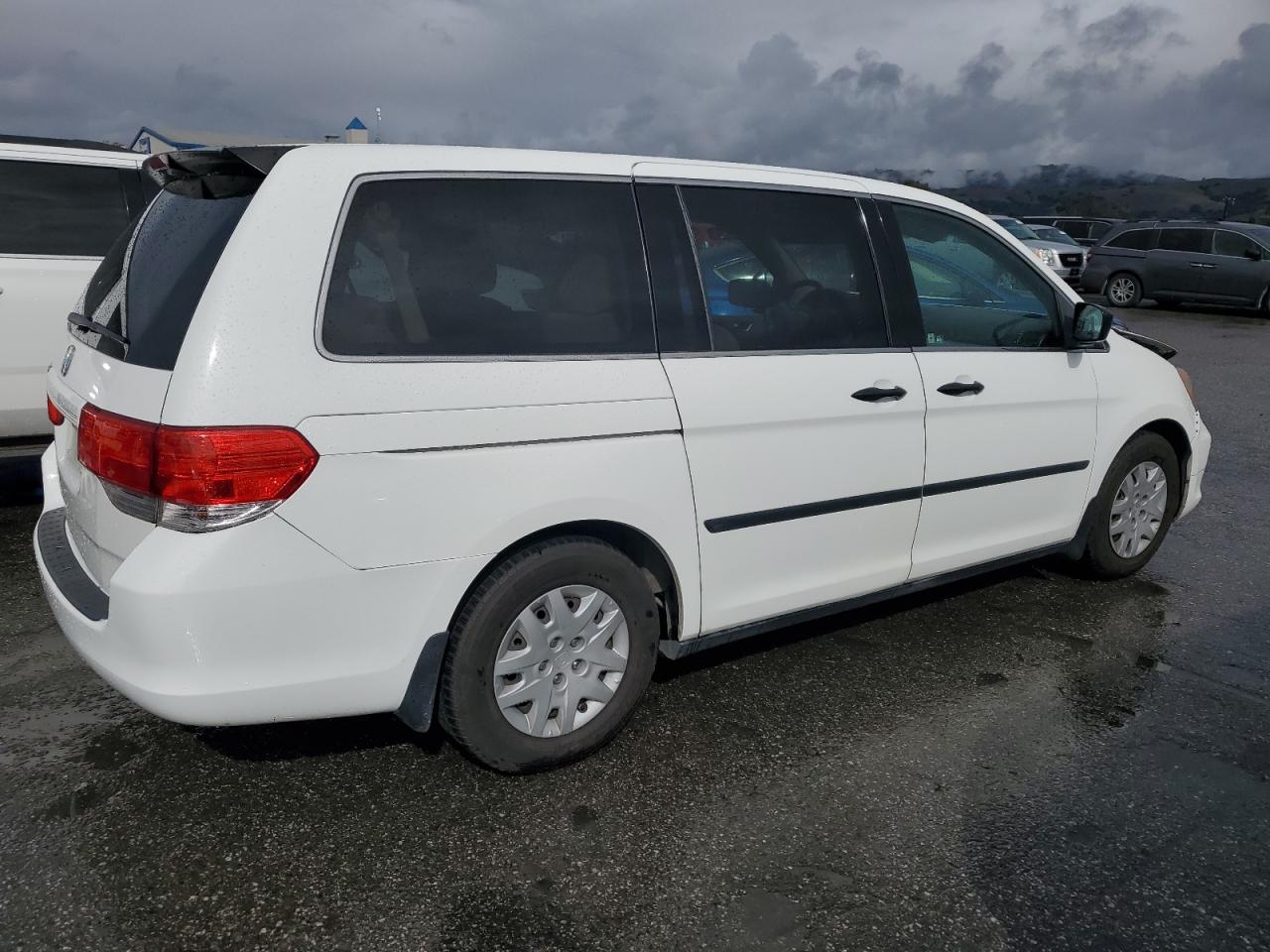 2010 Honda Odyssey - Image 3
