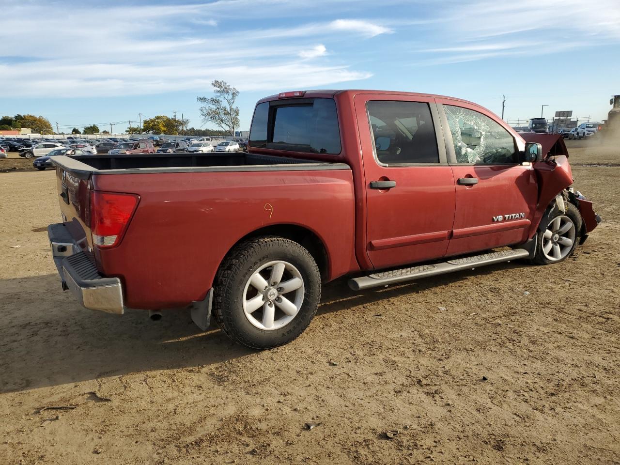 2013 Nissan Titan - Image 3