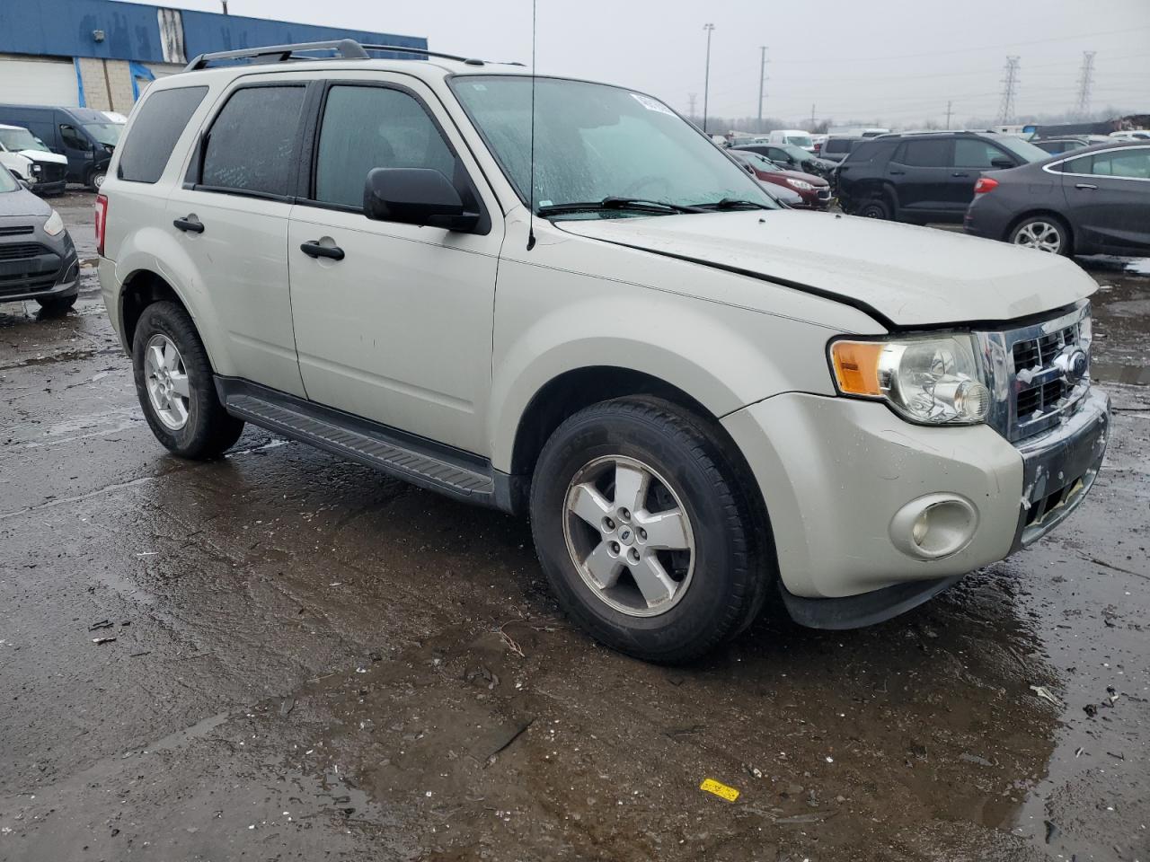 2009 Ford Escape - Image 4