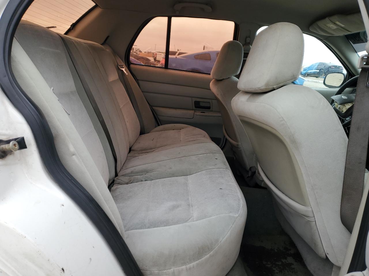 2004 Ford Crown Victoria VIN: 2FAFP73W74X150523 Lot: 45118735