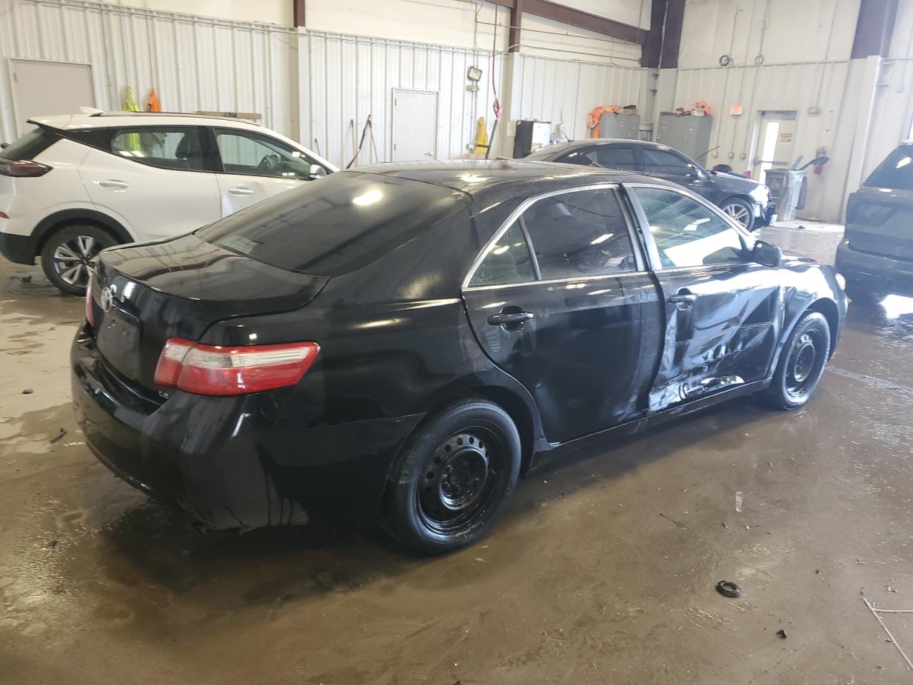 2009 Toyota Camry - Image 3