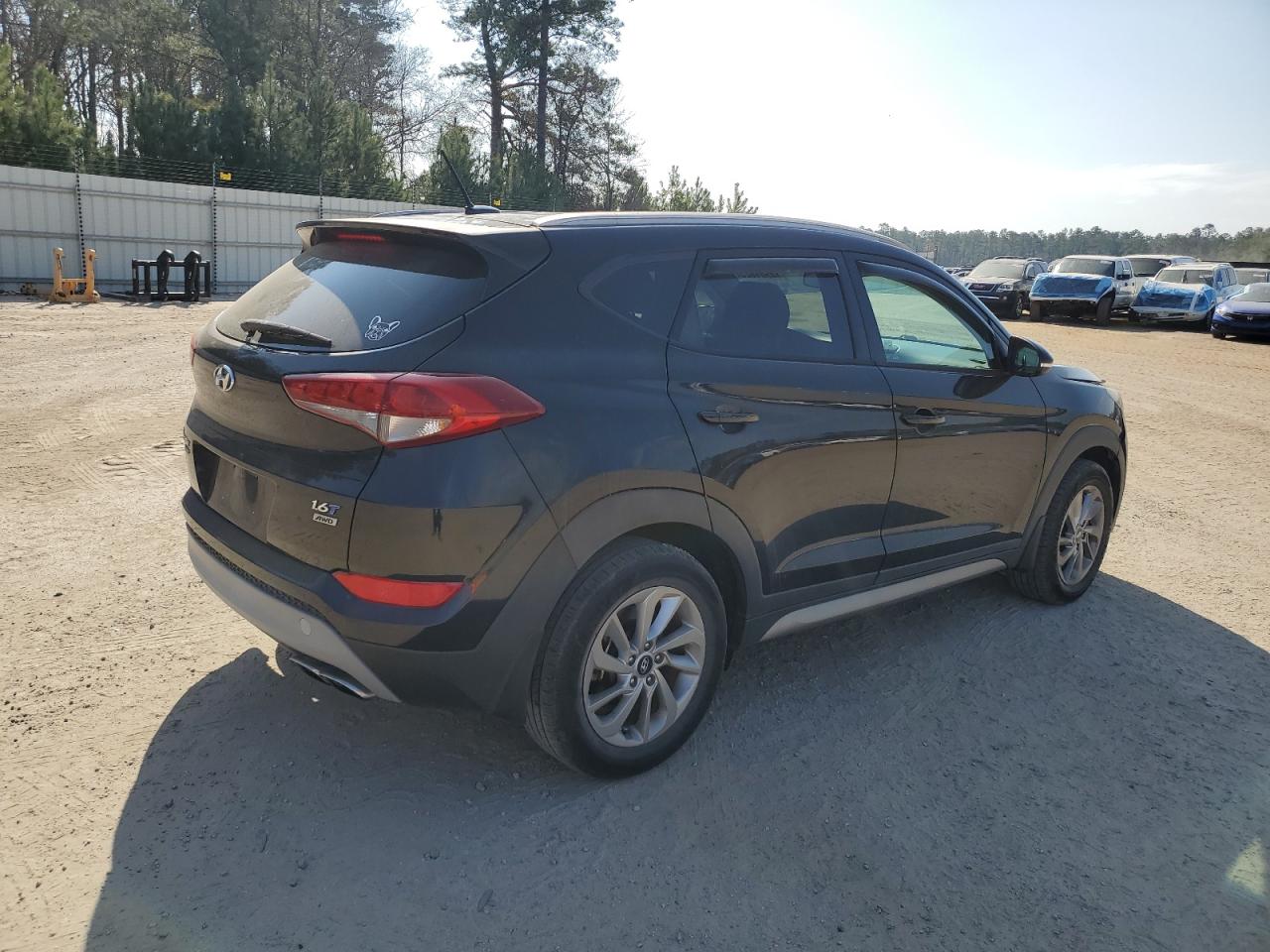 2017 Hyundai Tucson - Image 3
