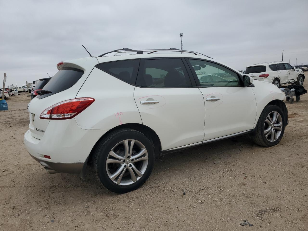 2012 Nissan Murano - Image 3