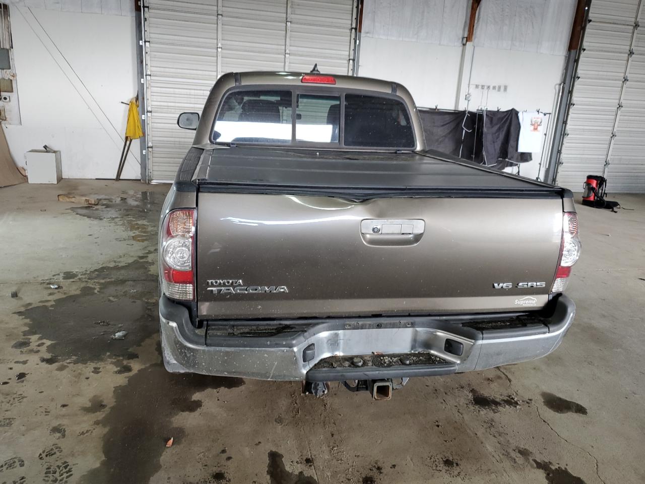 2015 Toyota Tacoma - Image 6