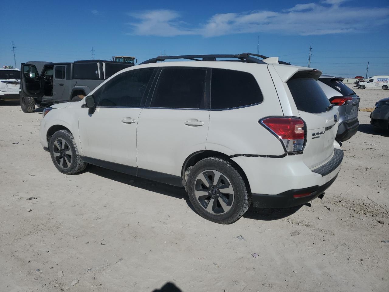 2018 Subaru Forester - Image 2
