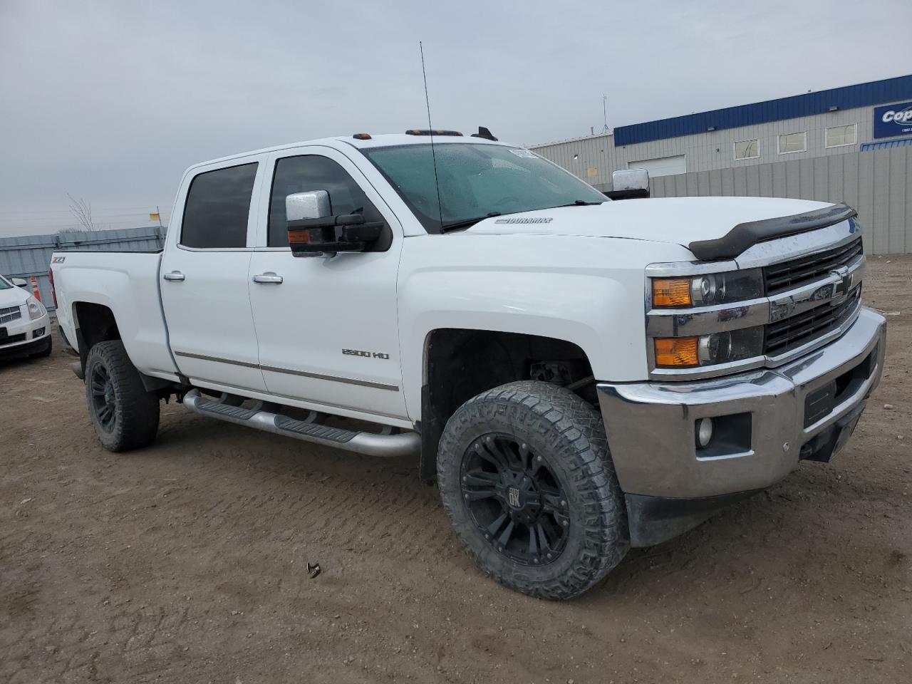 2016 Chevrolet Silverado - Image 4