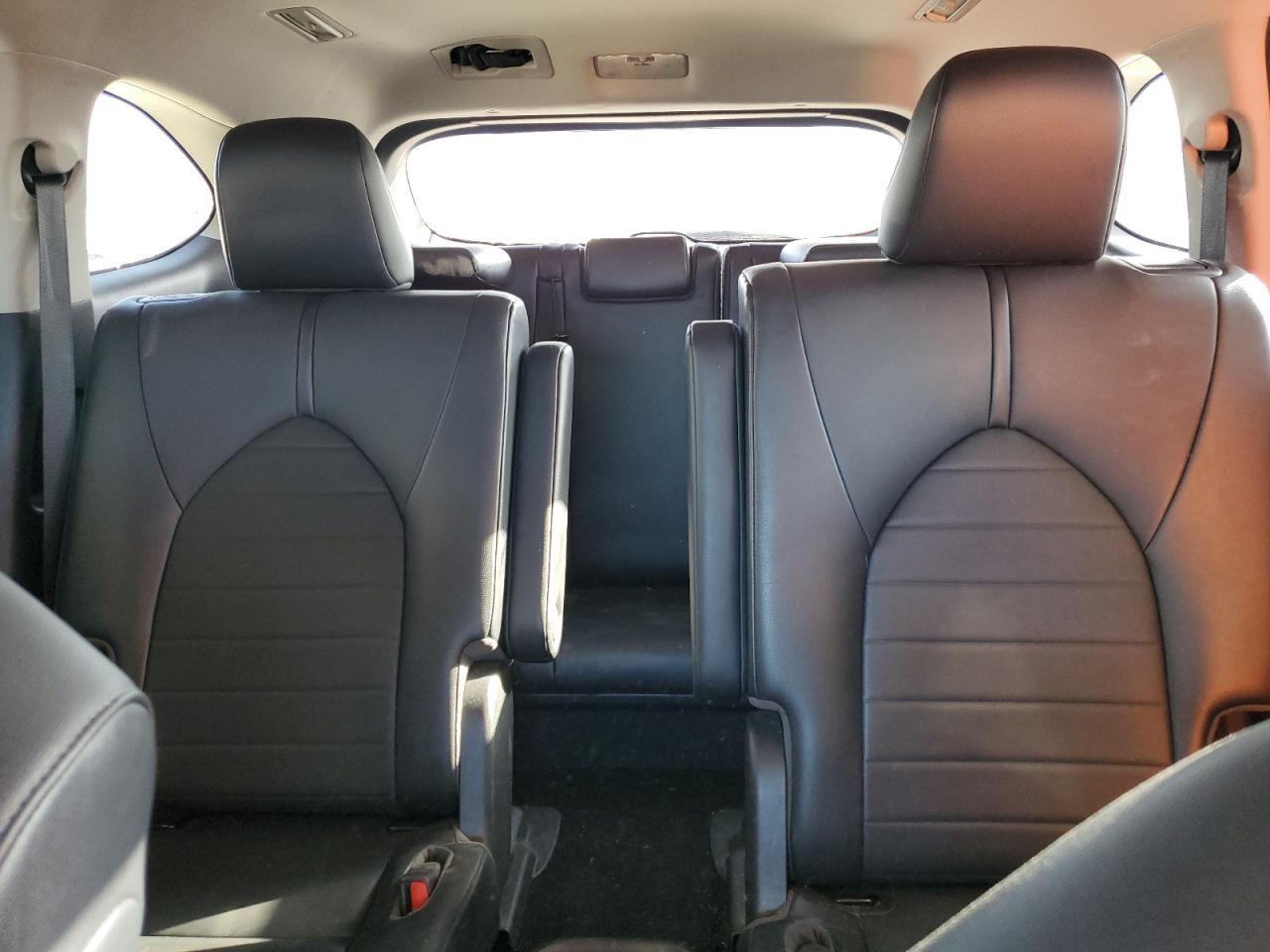 2021 Toyota Highlander - Image 10