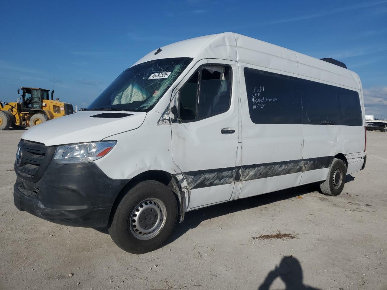2019 Mercedes-Benz Sprinter - Image 1