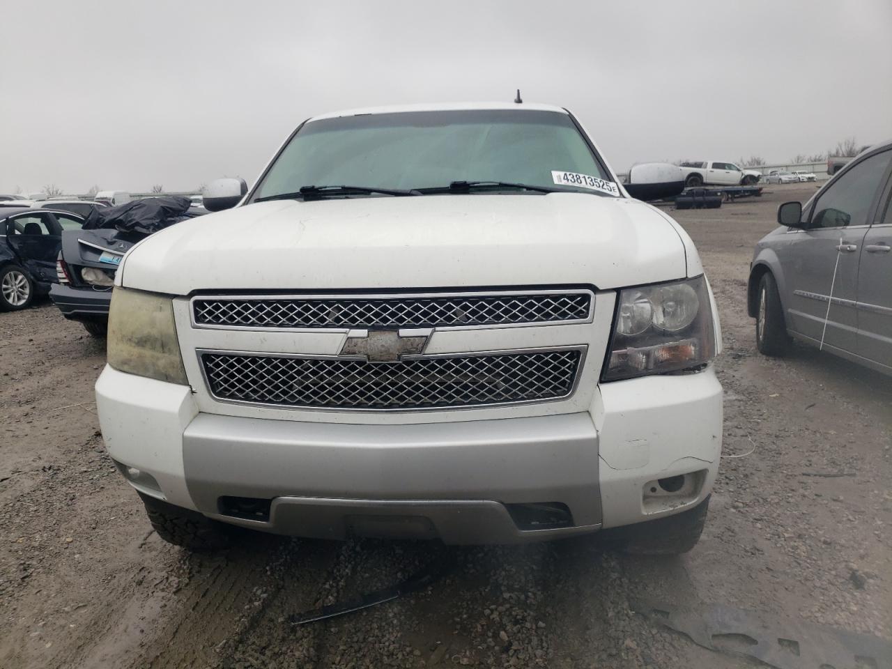 2008 Chevrolet Tahoe - Image 5