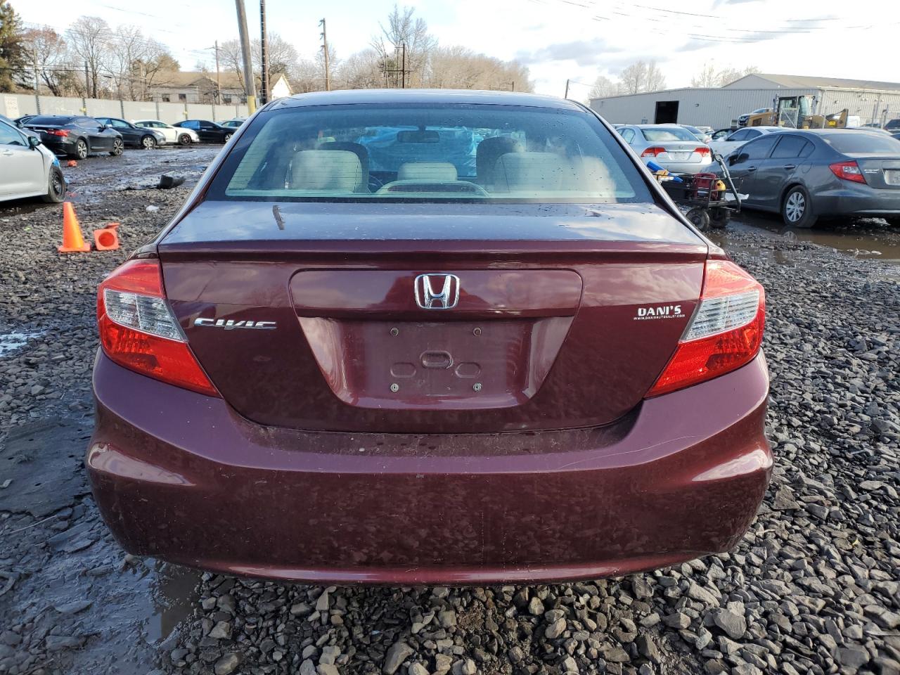 2012 Honda Civic - Image 6