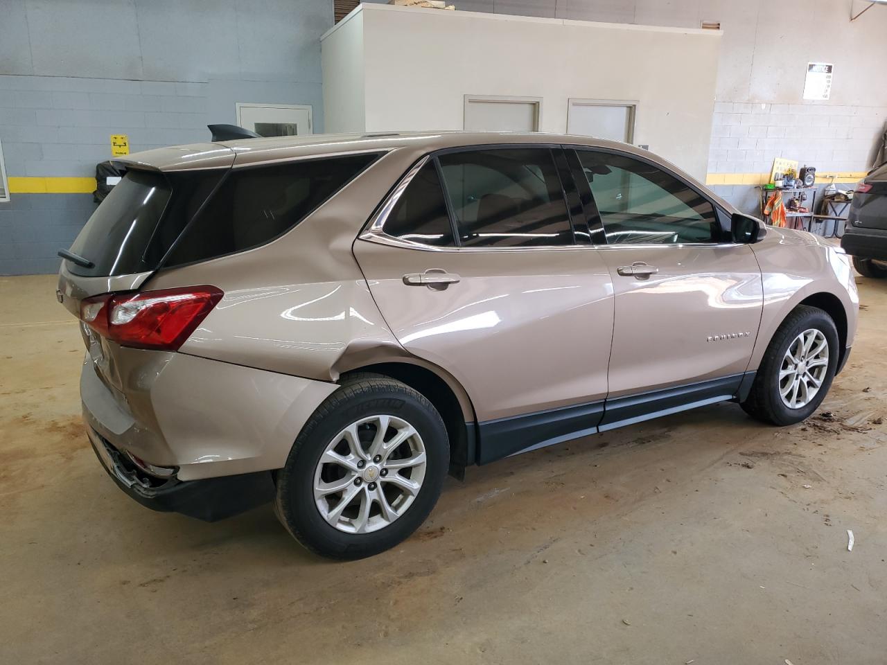 2019 Chevrolet Equinox - Image 3