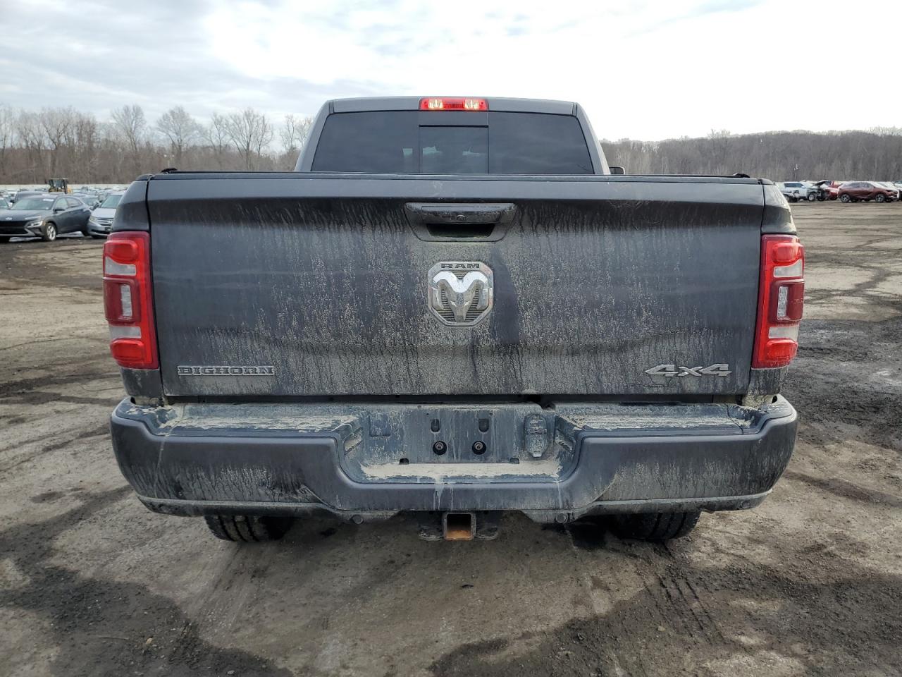 2022 RAM 2500 - Image 6