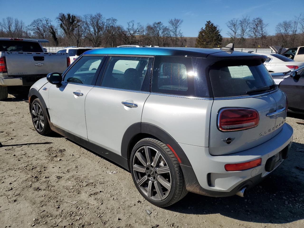 2022 MINI Cooper - Image 2