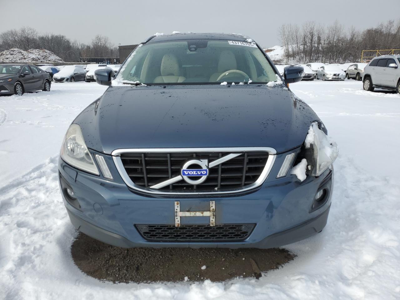 2010 Volvo XC60 - Image 5