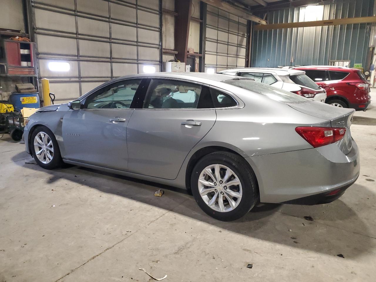 2023 Chevrolet Malibu - Image 2