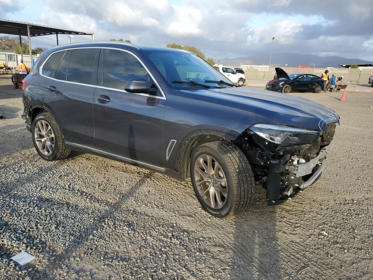 2019 BMW X5 - Image 4