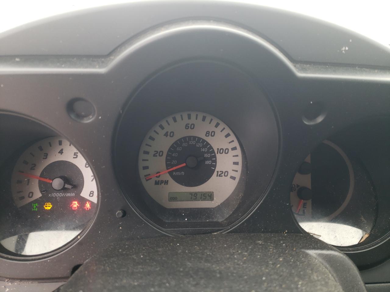 2004 Nissan XTerra - Image 9