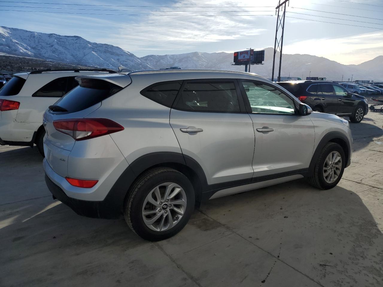 2018 Hyundai Tucson - Image 3