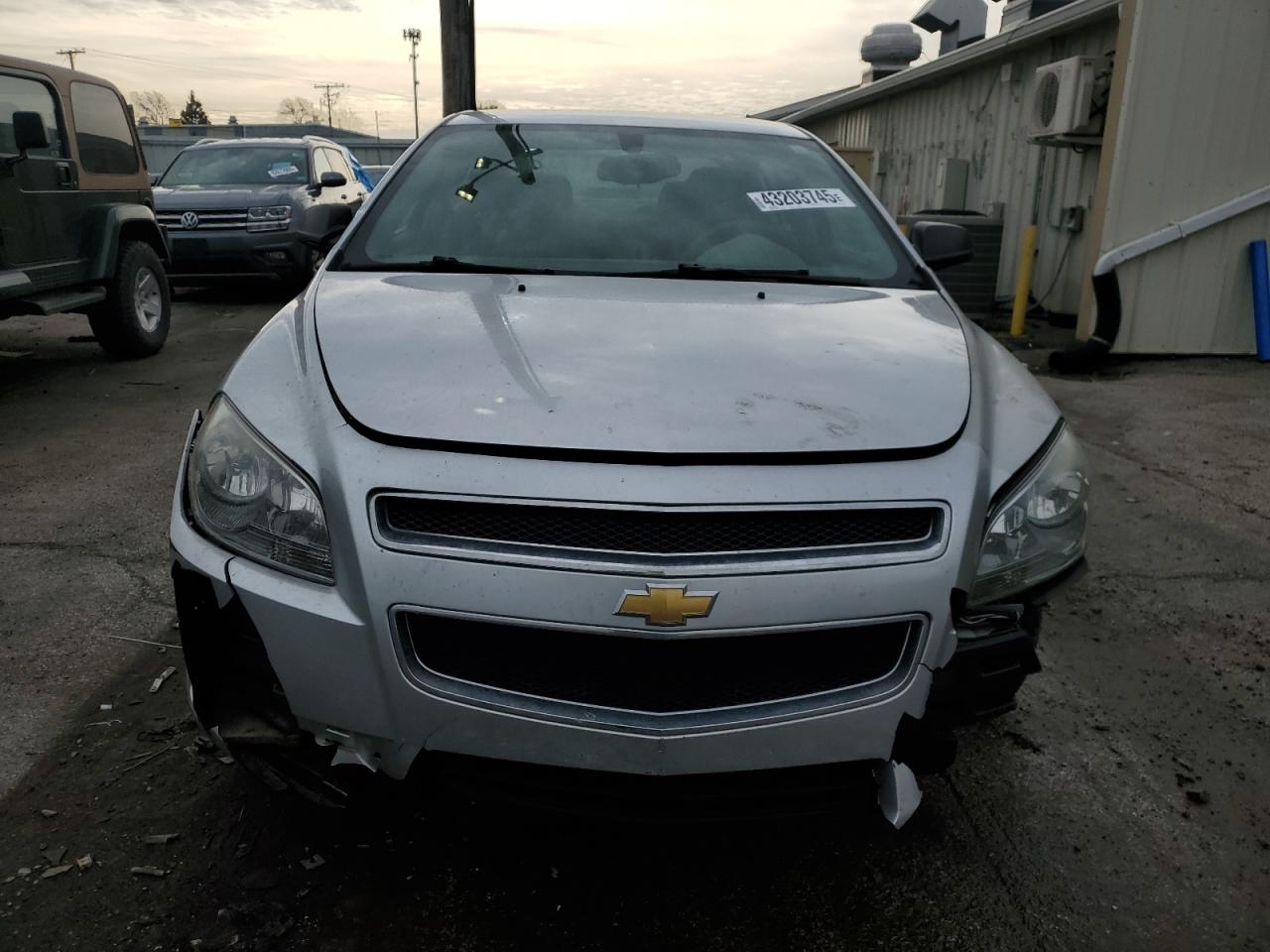 2010 Chevrolet Malibu - Image 5