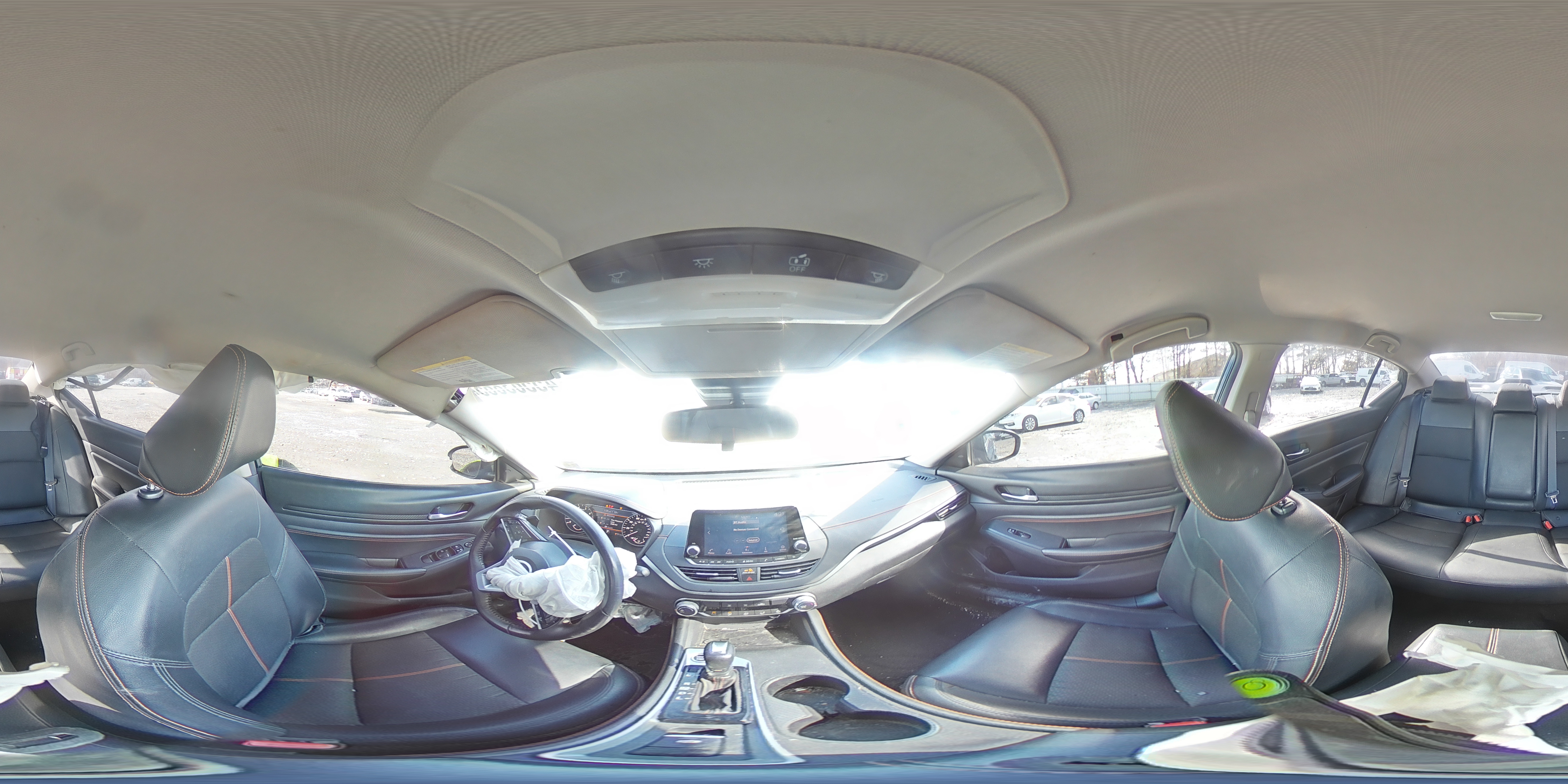 2020 Nissan Altima - Image 13