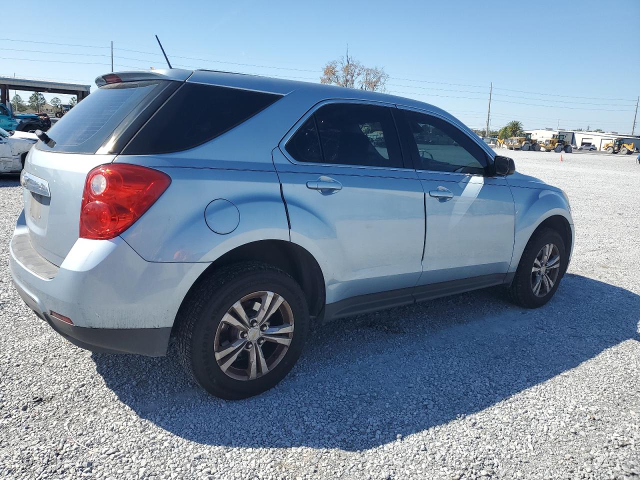 2015 Chevrolet Equinox - Image 3