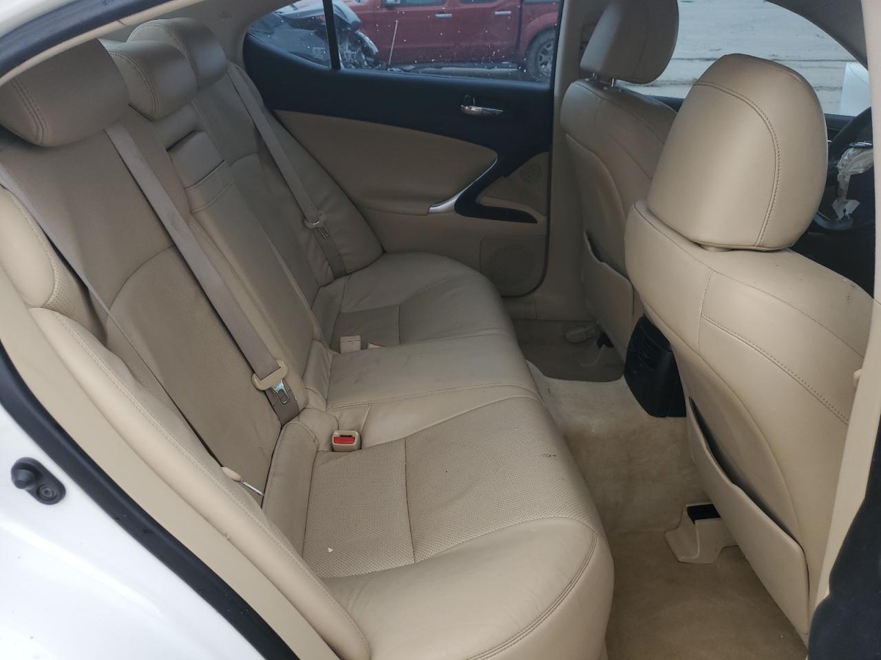 2007 Lexus IS - Image 10