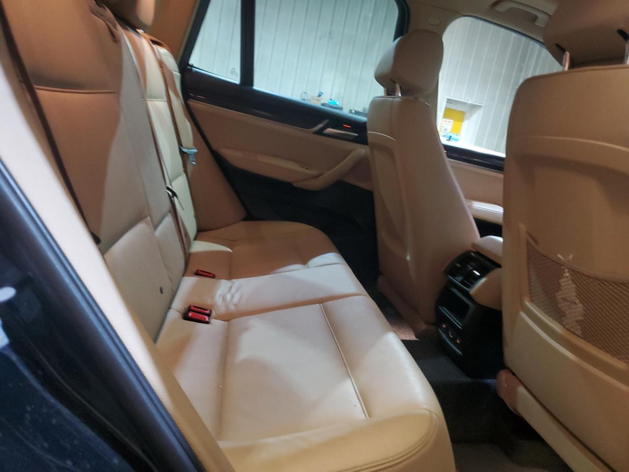 5UXWX9C31H0W68030 BMW X3 2017. Фото: 10