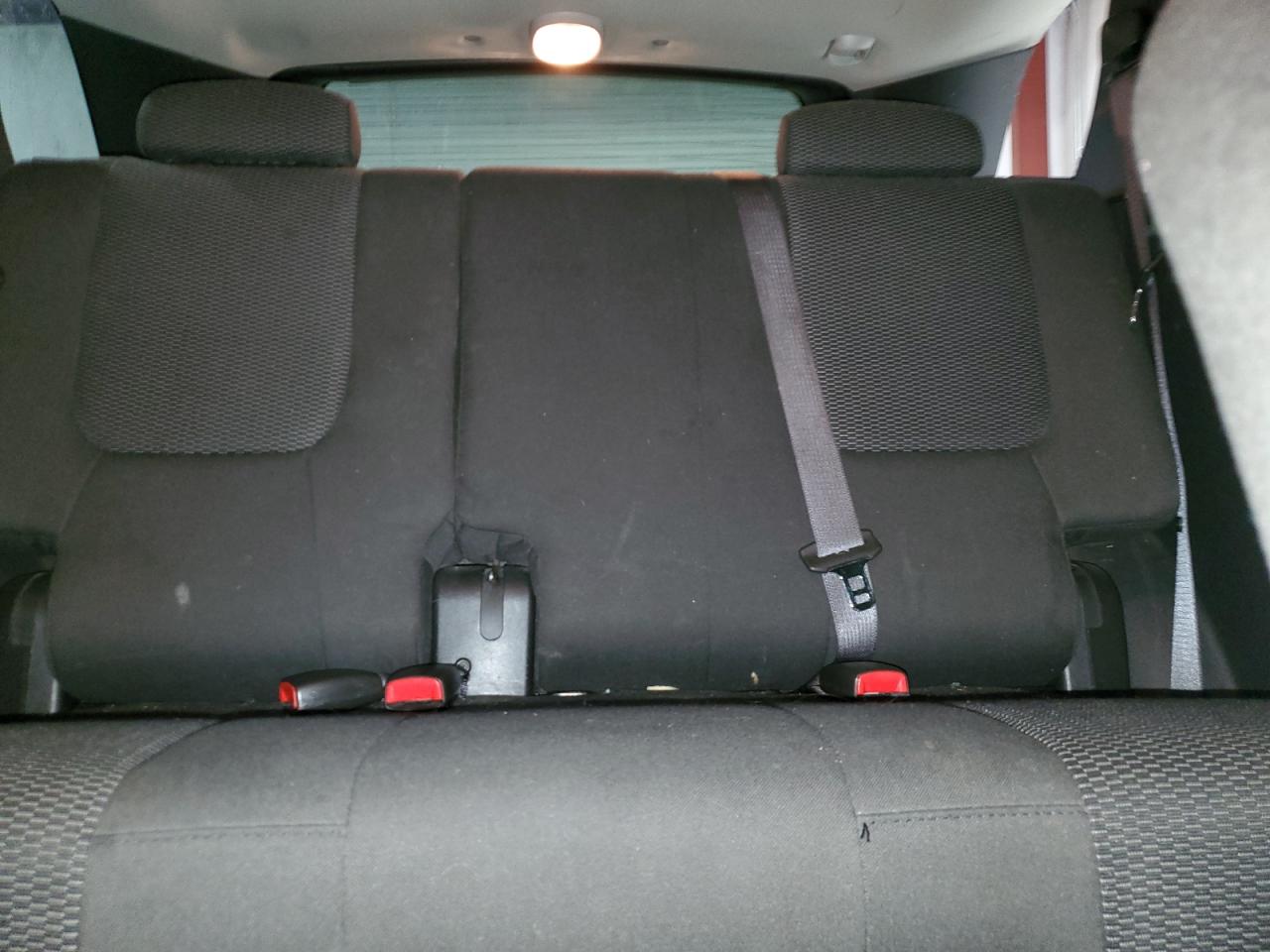 2008 Pontiac Torrent - Image 10