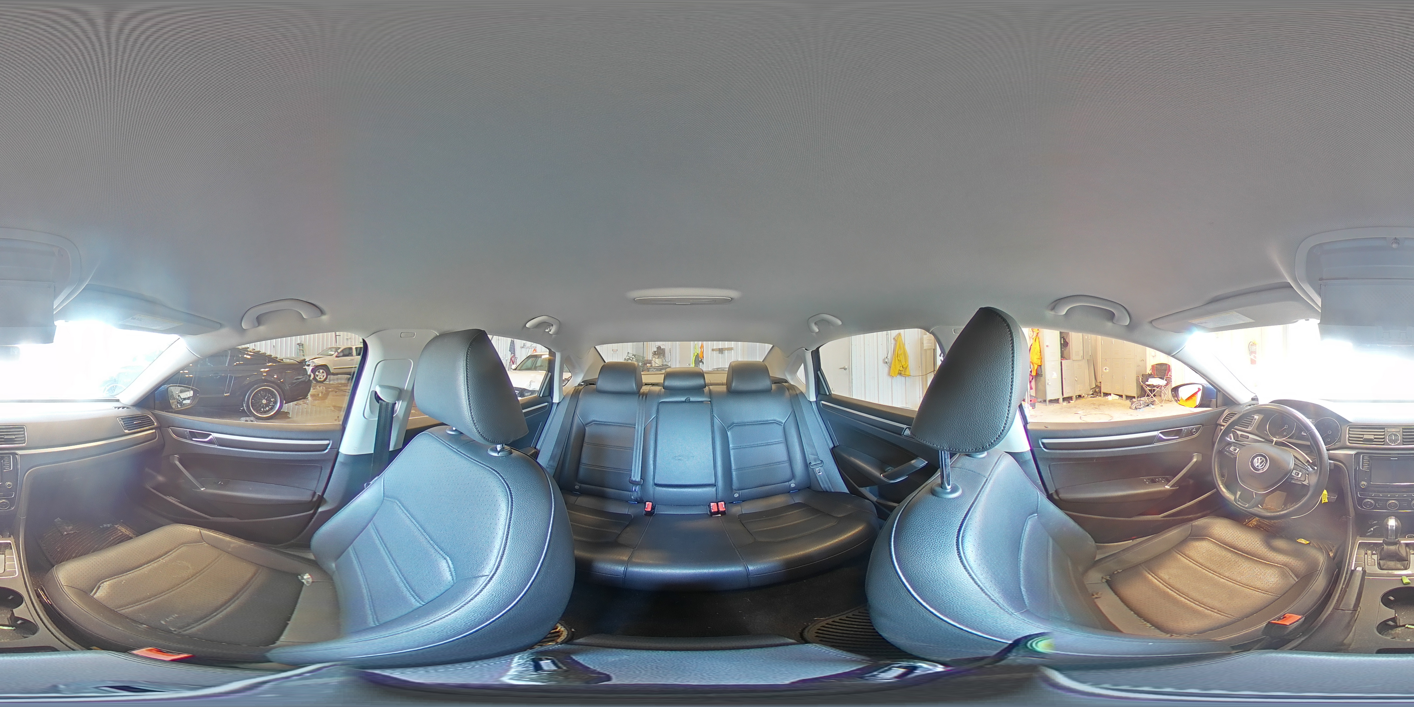 2017 Volkswagen Passat - Image 13