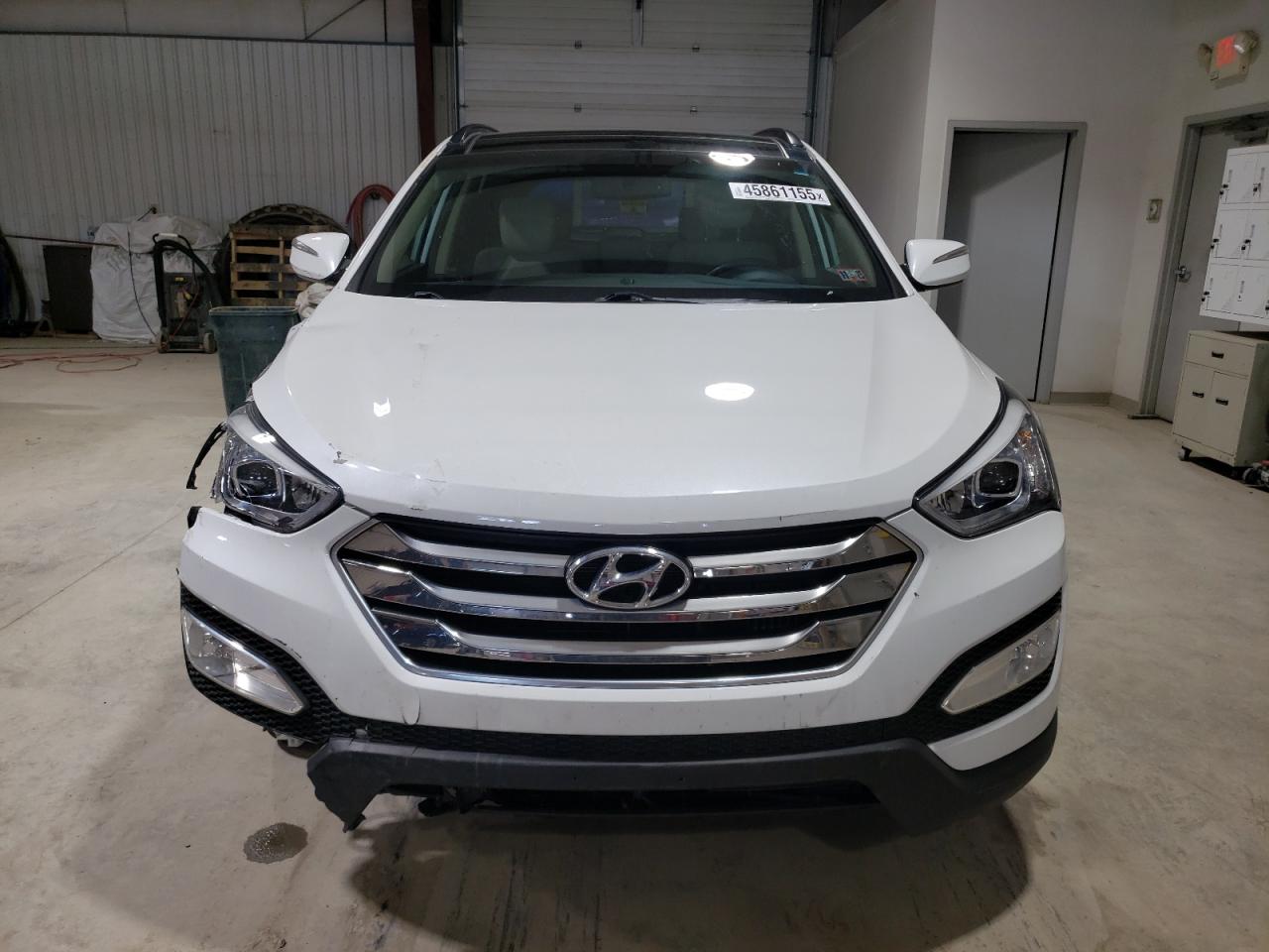 2015 Hyundai Santa Fe - Image 5