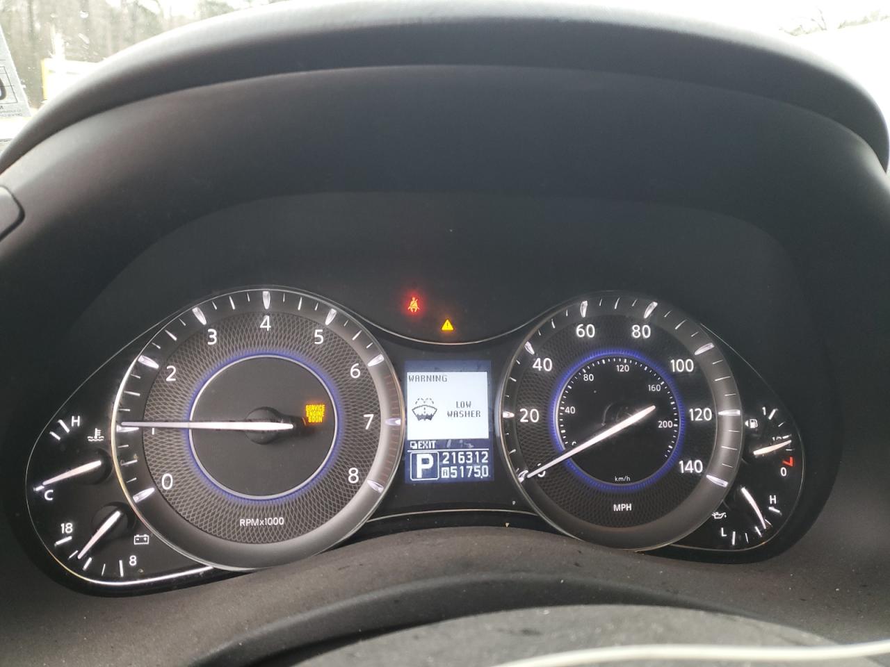 2012 Infiniti QX56 - Image 9