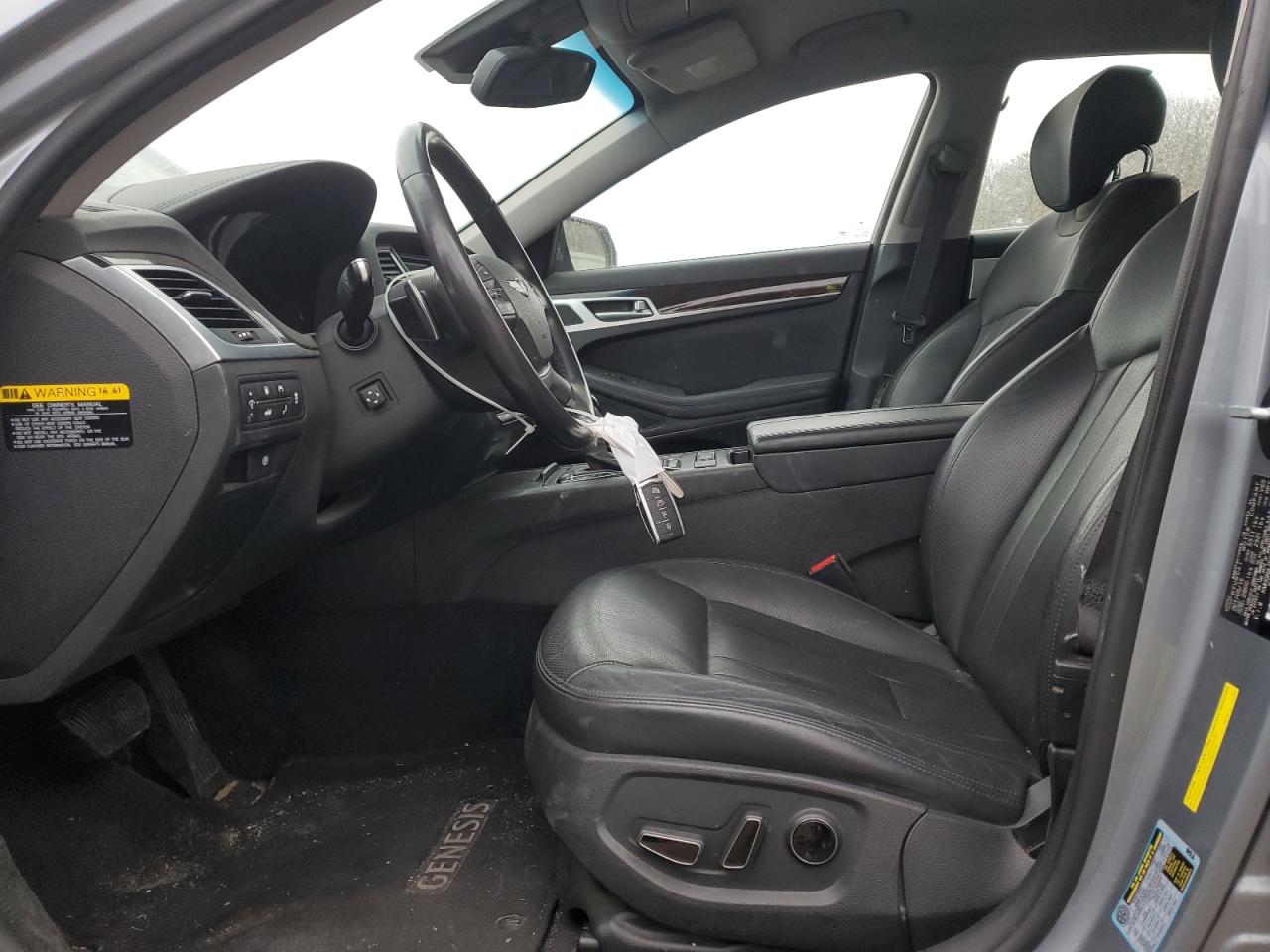 2017 Genesis G80 - Image 7