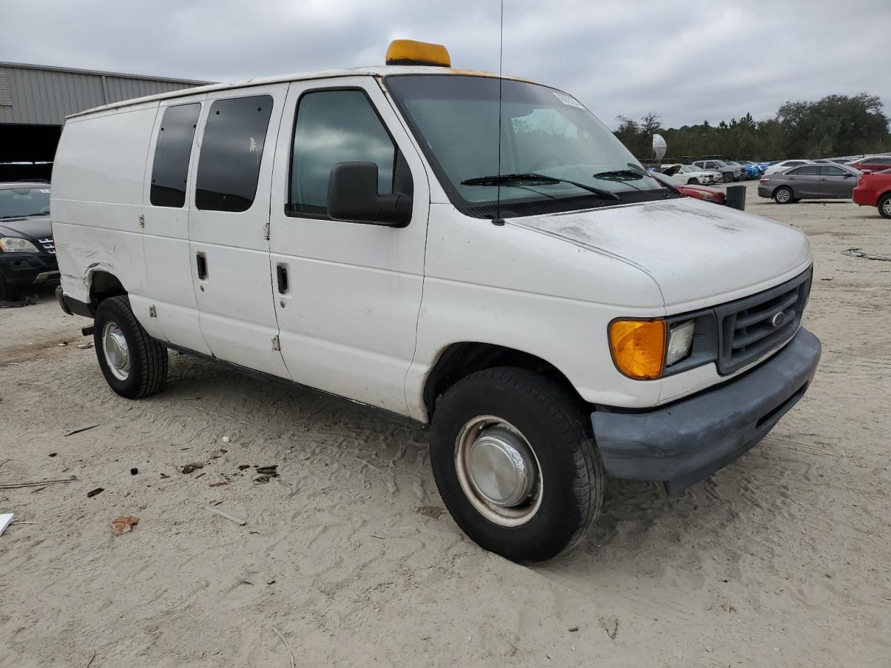 2006 Ford Econoline - Image 4